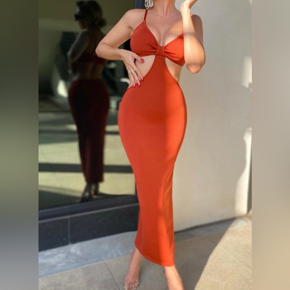 Catwalk Connection Adjustable Strapped Side Cut O… - image 1